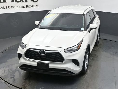 Used 2020 Toyota Highlander L image 52