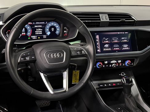Used 2022 Audi Q3 2.0T Premium image 34