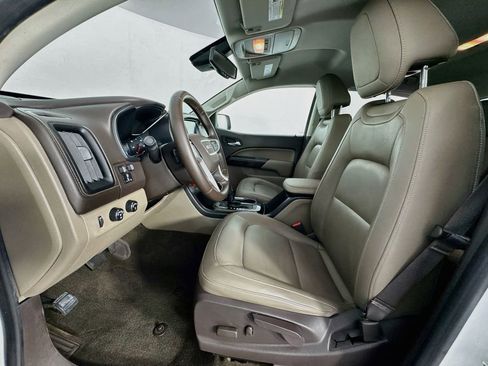 Used 2017 GMC Canyon SLT w/ Driver Alert Package AWD/4WD image 12