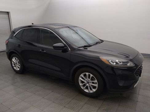 Used 2020 Ford Escape SE FWD image 11