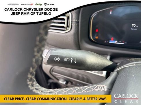 Used 2022 Jeep Wagoneer Series II AWD/4WD image 16