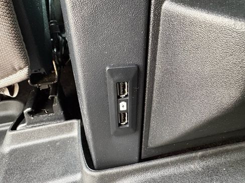 Used 2019 Ford F150 XLT w/ Equipment Group 302A Luxury RWD image 30