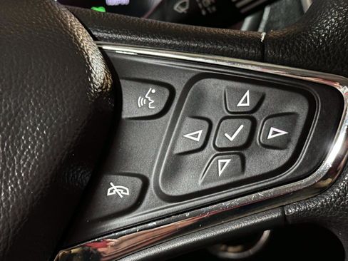 Used 2018 Chevrolet Cruze LT w/ Convenience Package image 23