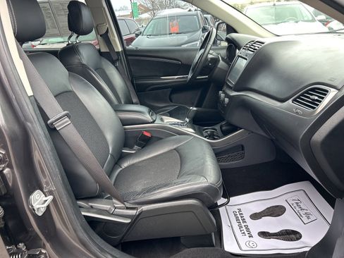 Used 2018 Dodge Journey Crossroad image 9