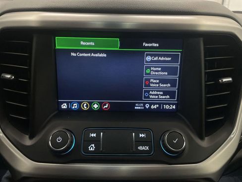 Used 2023 GMC Acadia SLE w/ Driver Convenience Package image 6