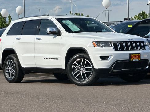 Used 2018 Jeep Grand Cherokee Limited w/ Trailer Tow Group IV AWD/4WD image 2