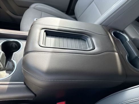 Used 2023 GMC Yukon SLT image 20