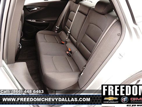 Used 2025 Chevrolet Malibu LT FWD image 10