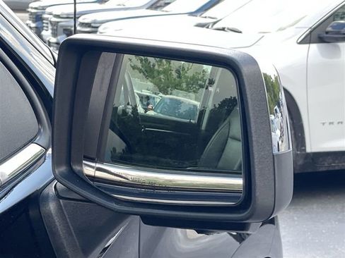 Used 2024 Chevrolet Silverado 1500 LTZ w/ LTZ Premium Package image 36