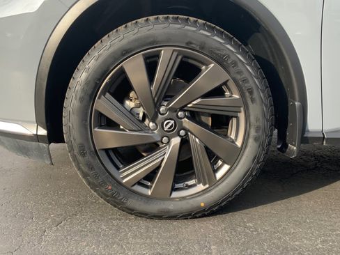 Used 2024 Nissan Murano SL image 30