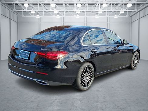 Used 2023 Mercedes-Benz C 300 4MATIC Sedan image 6