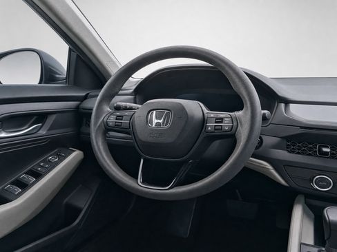 Used 2024 Honda Accord LX image 17