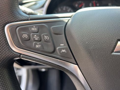 Used 2024 Chevrolet Malibu LT FWD image 12