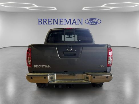 Used 2020 Nissan Frontier SV RWD image 7