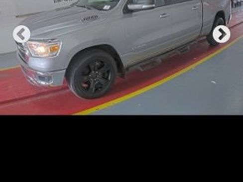 Used 2020 RAM 1500 Big Horn AWD/4WD image 1