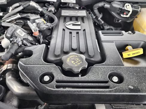 New 2026 RAM 2500 Big Horn AWD/4WD image 35