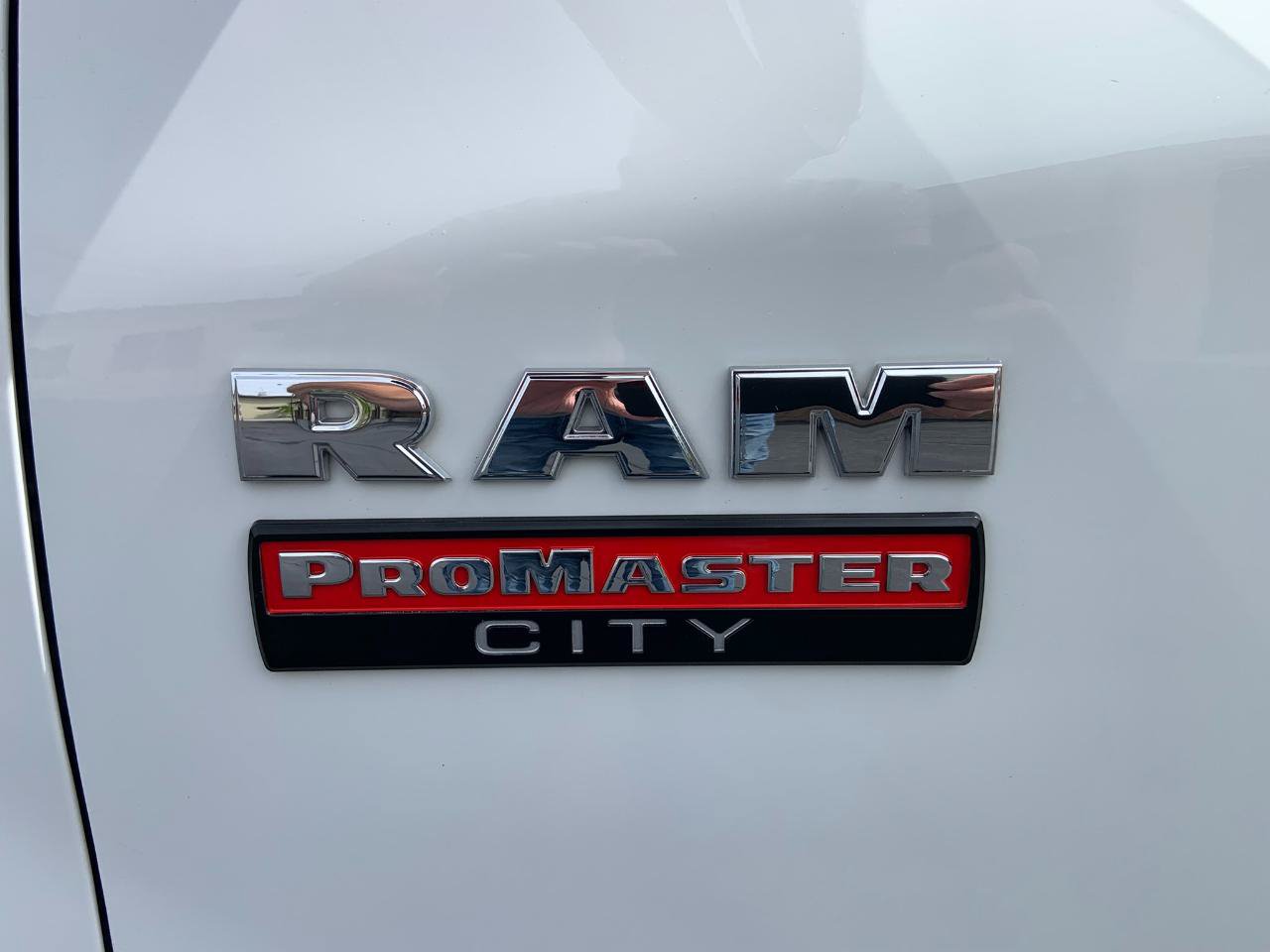 Used 2022 RAM ProMaster City Tradesman FWD image 5