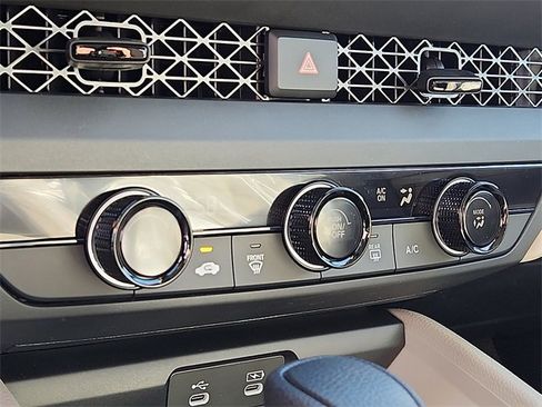 New 2025 Honda Accord LX image 15