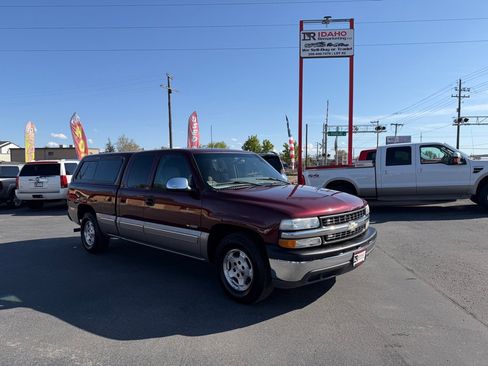 Used 2000 Chevrolet Silverado 1500 LS w/ Firm Ride Suspension Pkg RWD image 1