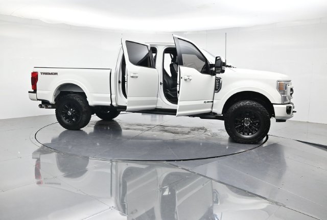 Certified 2022 Ford F250 Lariat w/ Tremor Off-Road Package AWD/4WD image 65