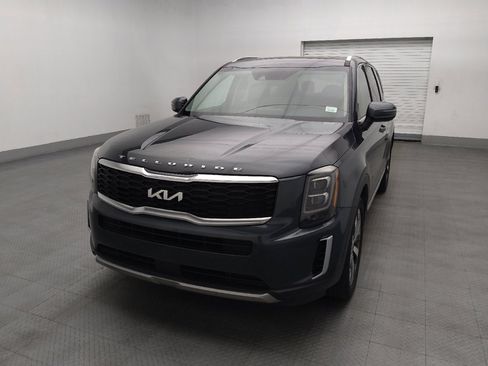 Used 2022 Kia Telluride EX w/ EX Premium Package FWD image 15