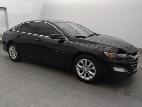 Used 2020 Chevrolet Malibu LT FWD image 11