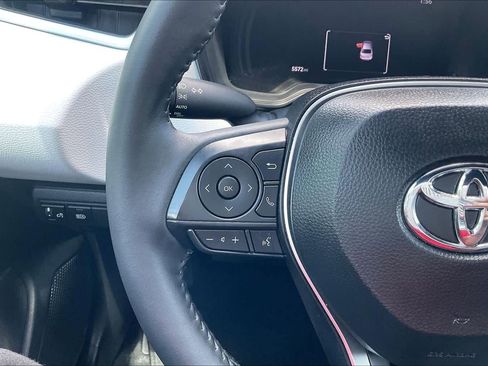 Used 2026 Toyota Corolla SE image 23