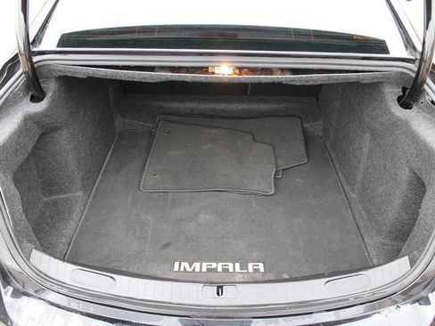 Used 2019 Chevrolet Impala LT w/ Sunroof and Spoiler Package FWD image 18