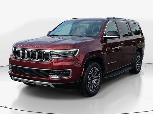 Used 2024 Jeep Wagoneer Series II w/ Flexible Seating Group RWD image 11