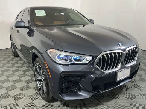 Used 2022 BMW X6 xDrive40i w/ Executive Package image 4
