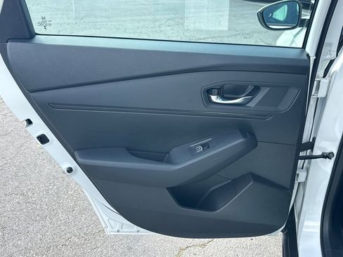 Used 2023 Honda Accord EX image 22