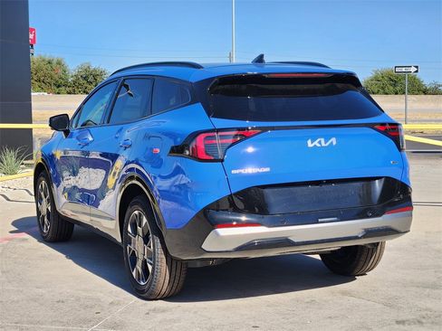 New 2026 Kia Sportage SX image 3