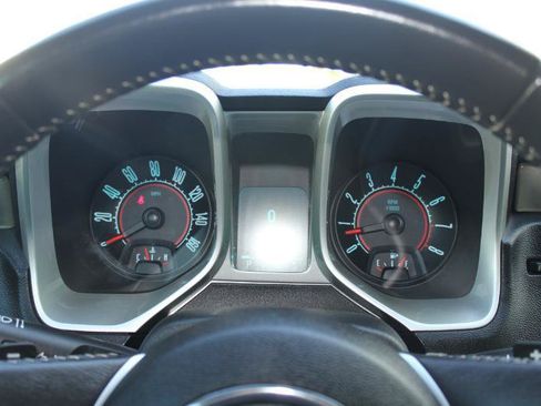 Used 2011 Chevrolet Camaro LT RWD image 23