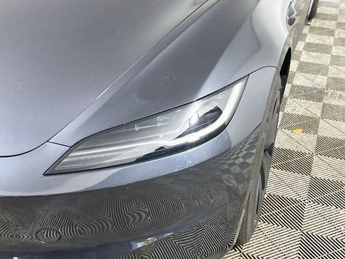 Used 2025 Tesla Model 3 Long Range image 12