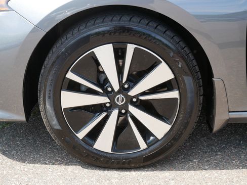 Certified 2021 Nissan Altima 2.5 SV AWD/4WD image 15