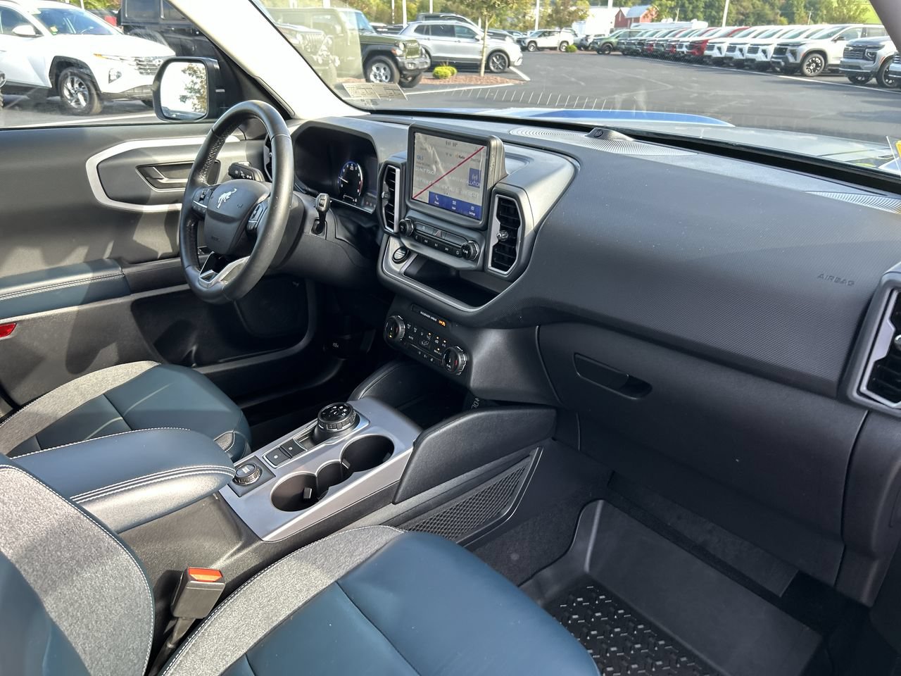 Used 2024 Ford Bronco Sport Outer Banks w/ Tech Package AWD/4WD image 15
