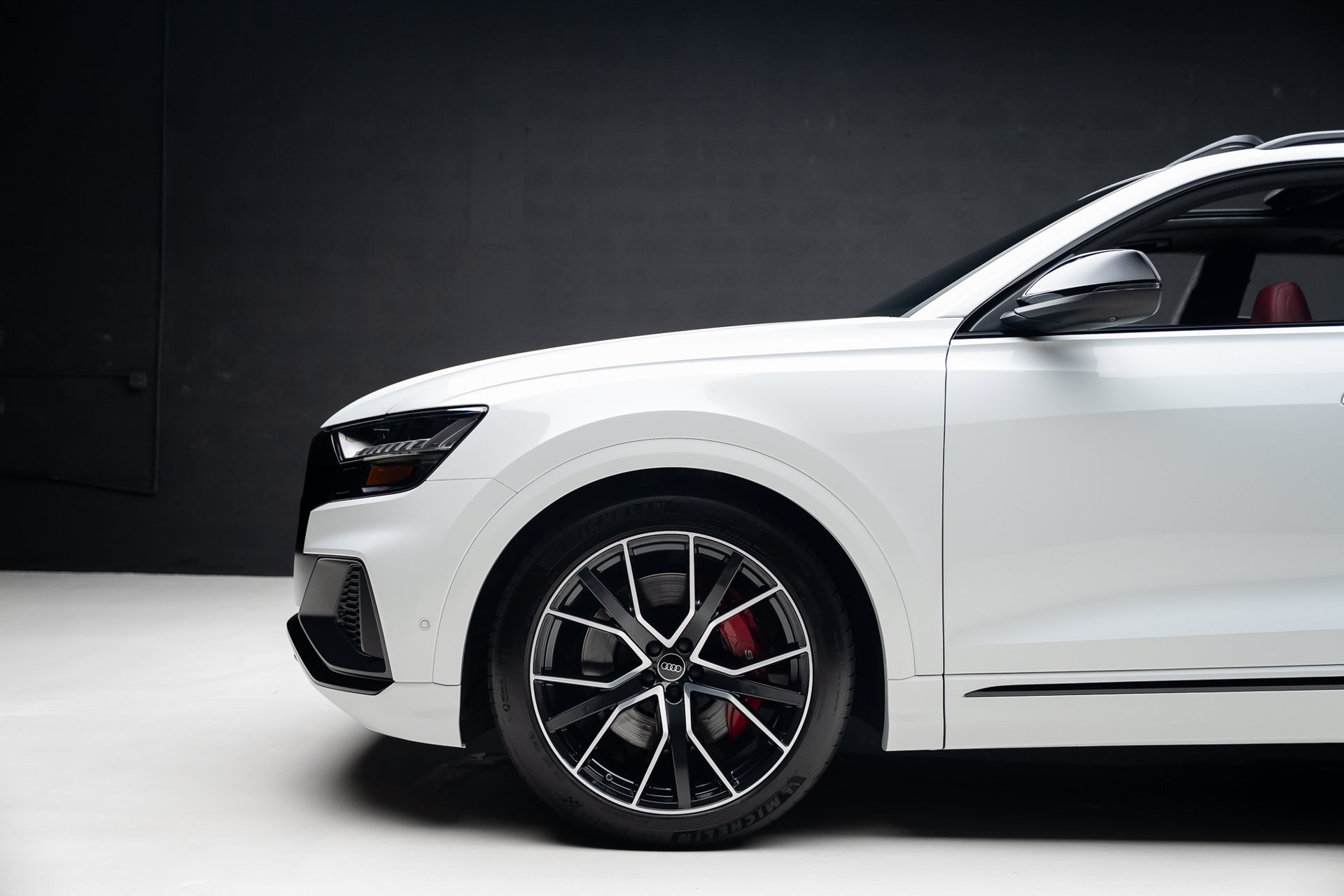 Used 2022 Audi SQ8 Prestige AWD/4WD image 19