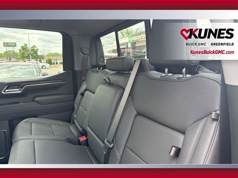 New 2026 GMC Sierra 1500 SLT w/ SLT Premium Plus Package AWD/4WD image 30