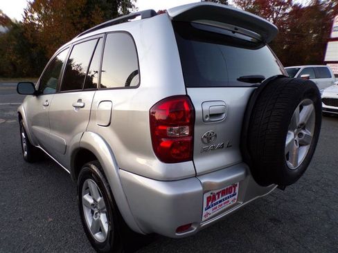 Used 2004 Toyota RAV4 4WD image 5