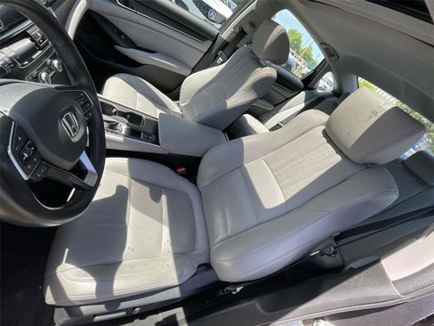 Used 2018 Honda Accord EX-L image 14