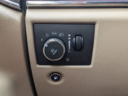 Used 2015 Jeep Grand Cherokee Limited image 34