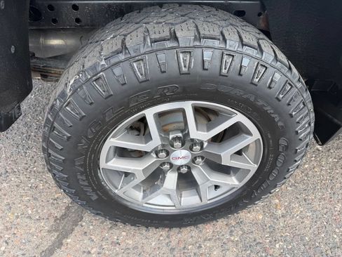 Used 2020 GMC Canyon All Terrain w/ All Terrain X Package AWD/4WD image 18