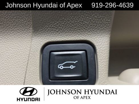 Used 2017 GMC Acadia Denali w/ Technology Package image 26