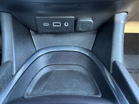 Used 2022 Chevrolet Malibu LT image 19