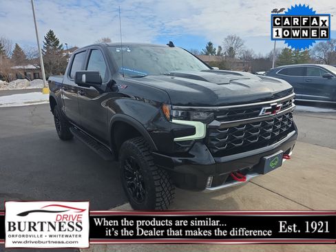 Used 2023 Chevrolet Silverado 1500 ZR2 w/ Technology Package image 1