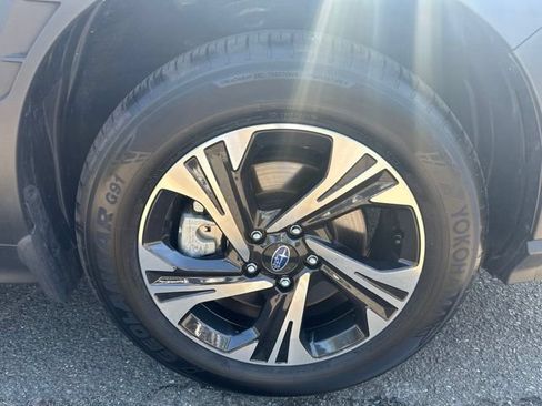 Certified 2025 Subaru Crosstrek 2.5i Premium AWD/4WD image 28