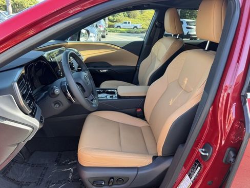 Used 2025 Lexus RX 350 FWD w/ Technology Package image 15