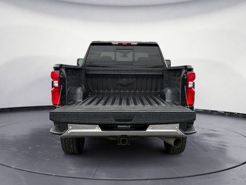 Used 2021 Chevrolet Silverado 2500 LTZ w/ LTZ Premium Package image 7