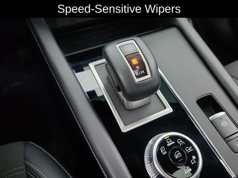 Used 2023 Mitsubishi Outlander SE image 43