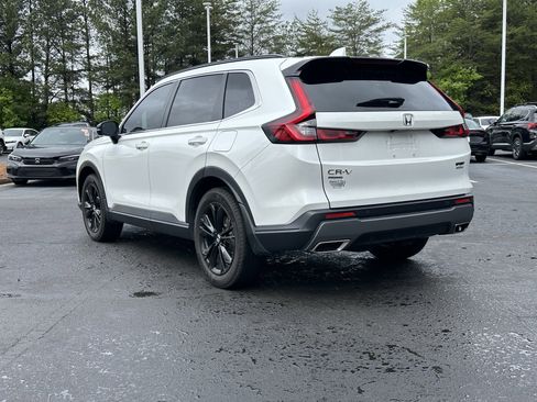 Used 2024 Honda CR-V Sport Touring image 9